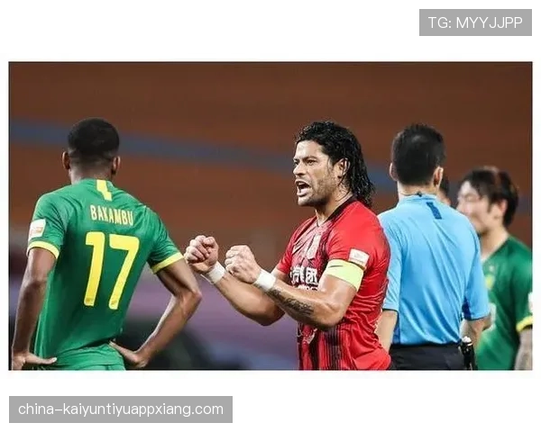 进攻犯规判罚逻辑：冲撞、推搡与占位如何区分