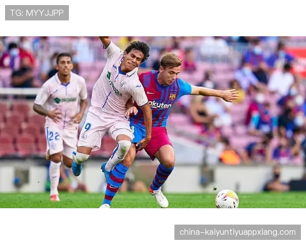 巴萨财政压力加剧，重建进程能否扭转困局？