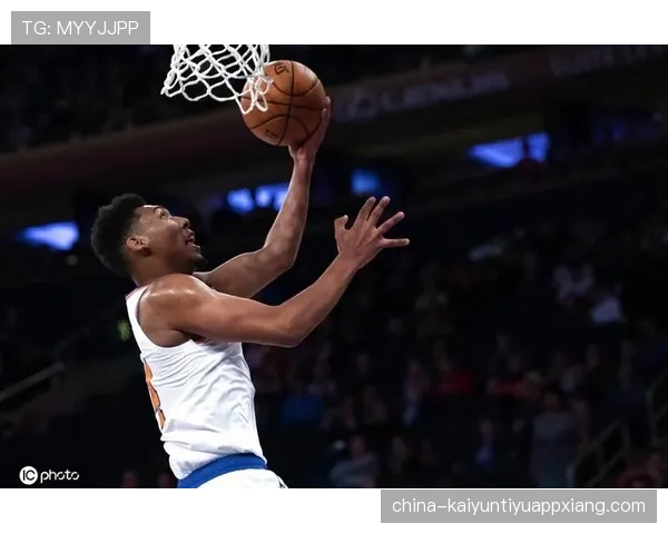 巴黎内部动荡：战术矛盾与管理危机如何阻碍球队争冠之路？